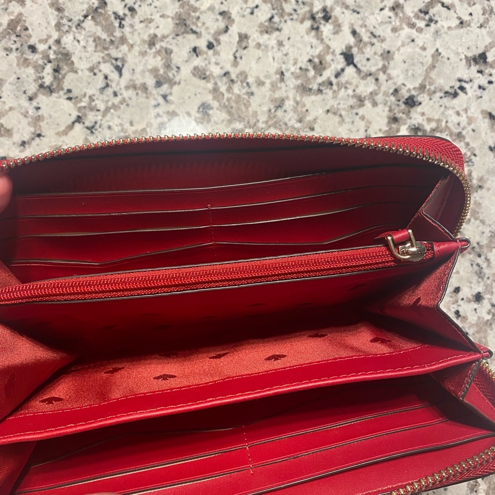 Kate Spade Wallet - Picture 3 of 3